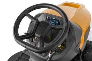 Traktor kosačica Stiga Tornado 9121 W 