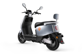 Baterijski skuter Yadea E8S 72V 38Ah - sivi 