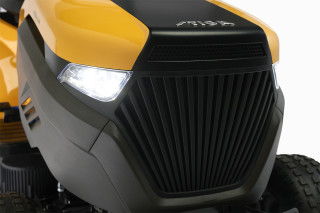 Akumulatorska traktor kosačica Stiga Tornado 398 E 