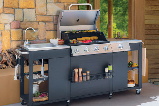 Kuhinja na otvorenom 