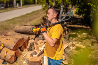 Sekira za cepanje 2350g Bomber 