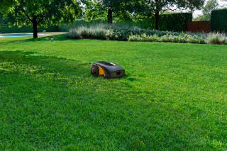 Robot kosačica Stiga A 10000 