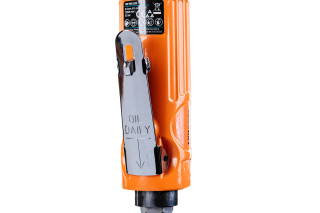 Pneumatski brusač sa kompletom alata Villager VAT VDG 220 