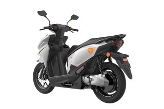 Baterijski skuter Yadea Velax 72V 30Ah Li - sivi 