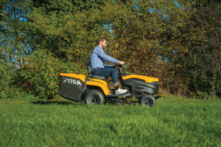 Akumulatorska traktor kosačica Stiga Estate 384 E ePower Pro 