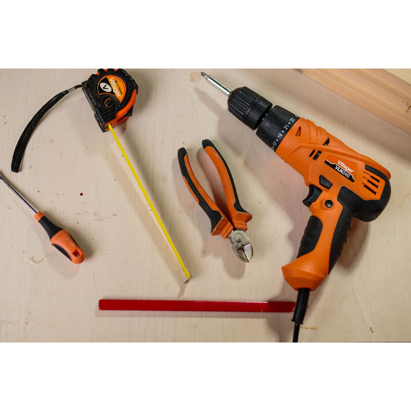 Električna bušilica sa podešavanjem obrtnog momenta VLN 240 