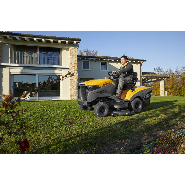 Traktor kosačica Stiga Estate 9122 W 