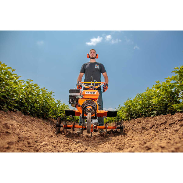 Motorni kultivator Villager VTB 8422 P - sa plugom za oranje 