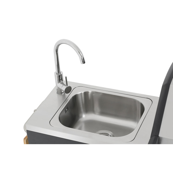 Kuhinja na otvorenom 