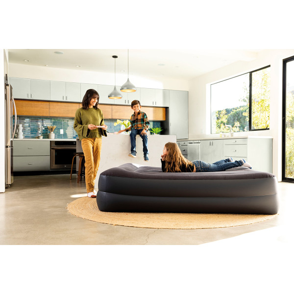 Krevet na naduvavanje model 64124 