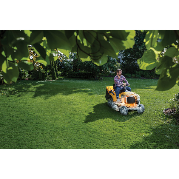 Akumulatorska traktor kosačica Stiga Estate 384 E ePower Pro 