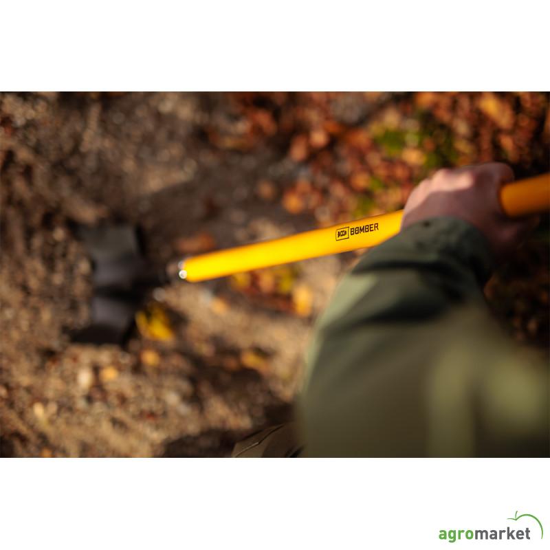 Ašov špicasti sa fiberglass drškom Bomber 
